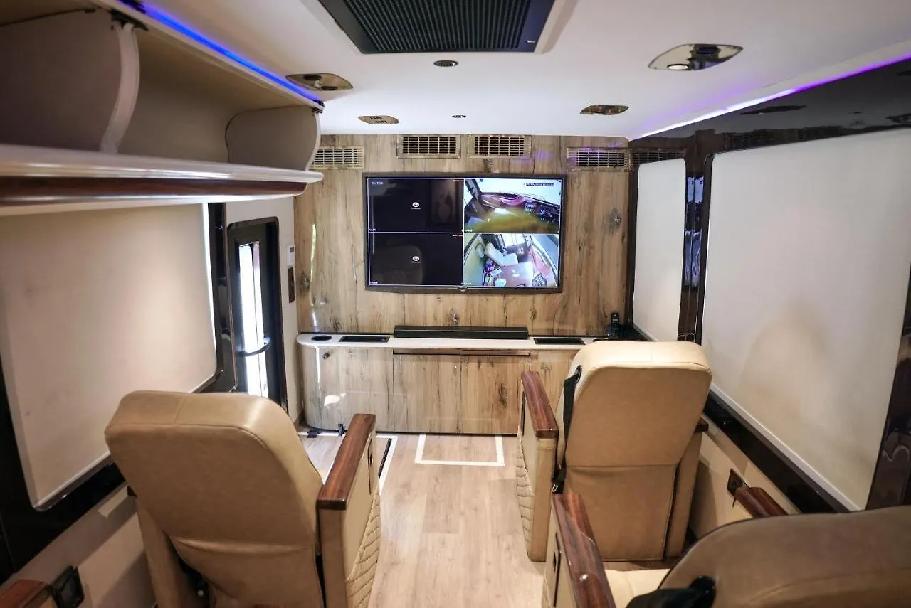 Campingplads Frontlines Caravan Kadikkad Indien
